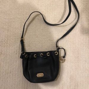 Michael Kors never been worn side body bag!